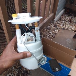 Fuel pump Nissan sentra